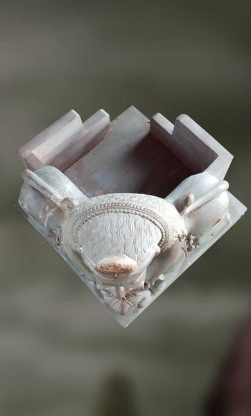 Patrabhara: The Paperweight