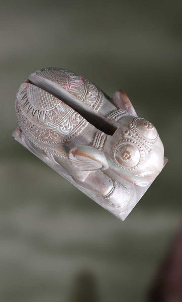 Kapi: The Elephant-Cardholder