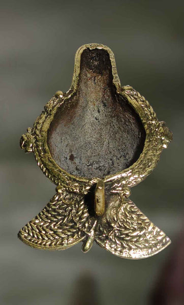 Deepam: Without Stand