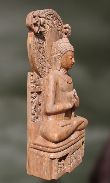 Gautam Buddha: Dharmachakra Mudra