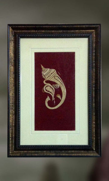 Vakratunda: Lord Ganesha, The God with a Curved Trunk