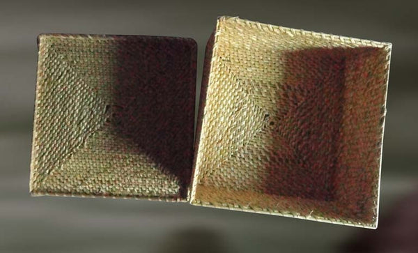 Square Box with Plain Cover