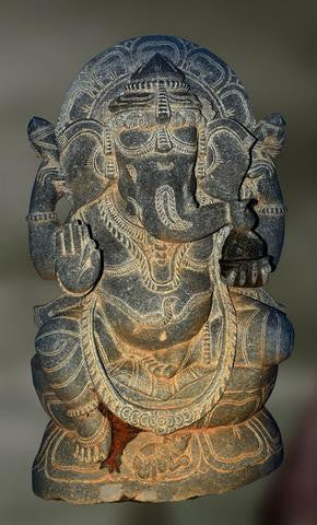 Akhuratha : Ganesha Sitting on a Lotus Pedestal, with Trunk Turning to Left
