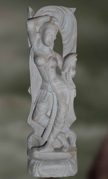 Mohana: Maiden Performing Shringar