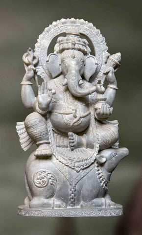 Akhuratha (One Who Has A Mouse As His Charioteer)