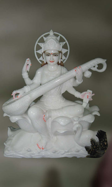 Bharati : Saraswati, Goddess of Knowledge and Wisdom